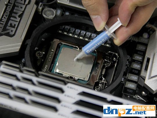 電腦組裝教程：i7-8700k+1070ti吃雞主機(jī)裝機(jī)實(shí)錄