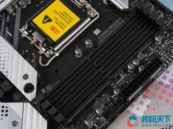 12700KF搭配RTX3080Ti高顏值高性能白色電腦主機(jī)組裝實錄